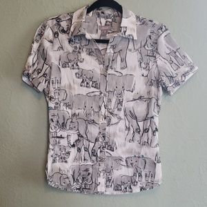 Chico's Size 0 Elephant Button Up Shirt